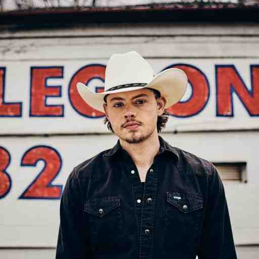 Miller Lite Hot Country Nights: Tyler Booth